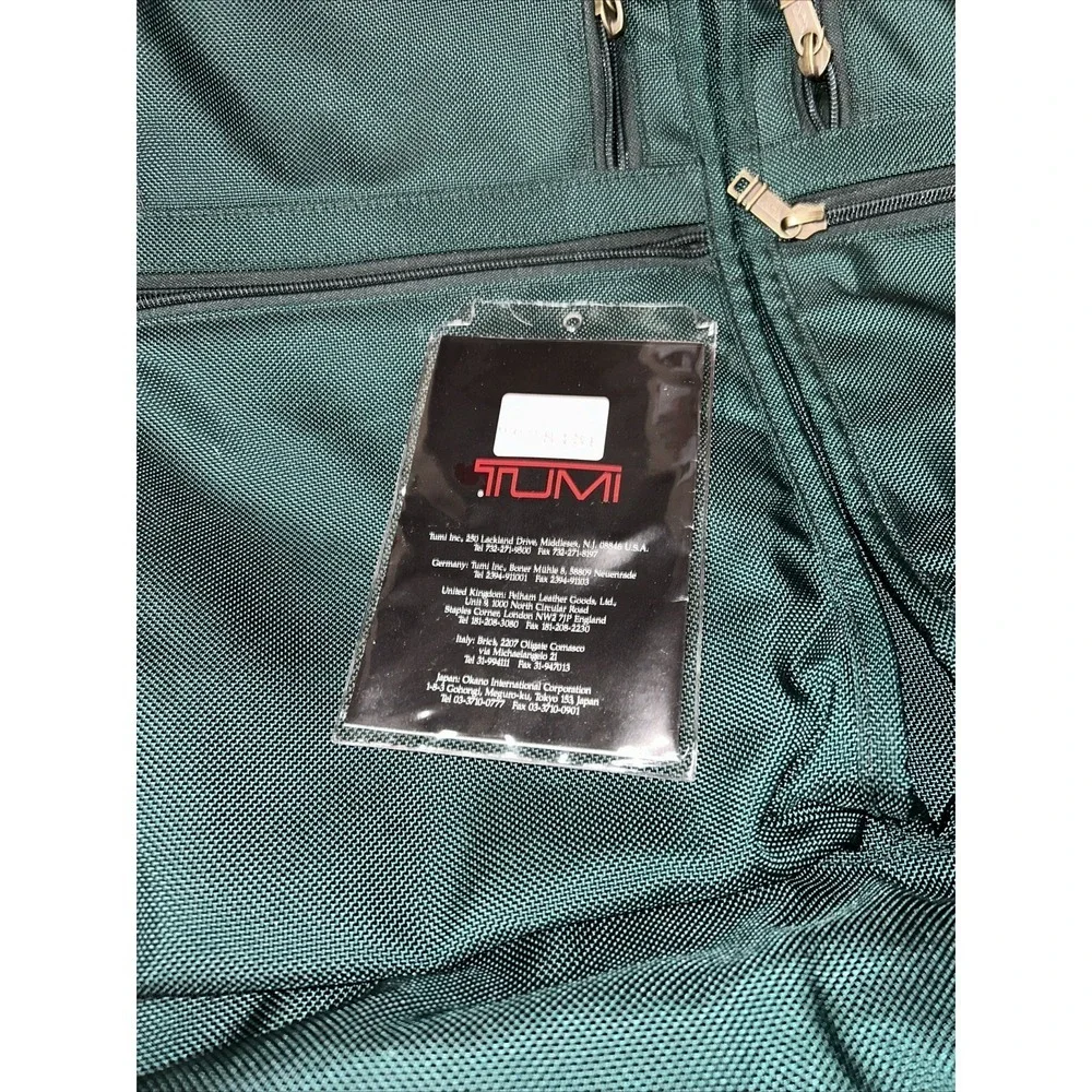 TUMI Alpha Bi-Fold Carry-on Garment Bag Ballistic Nylon Multi-pocket 2998131